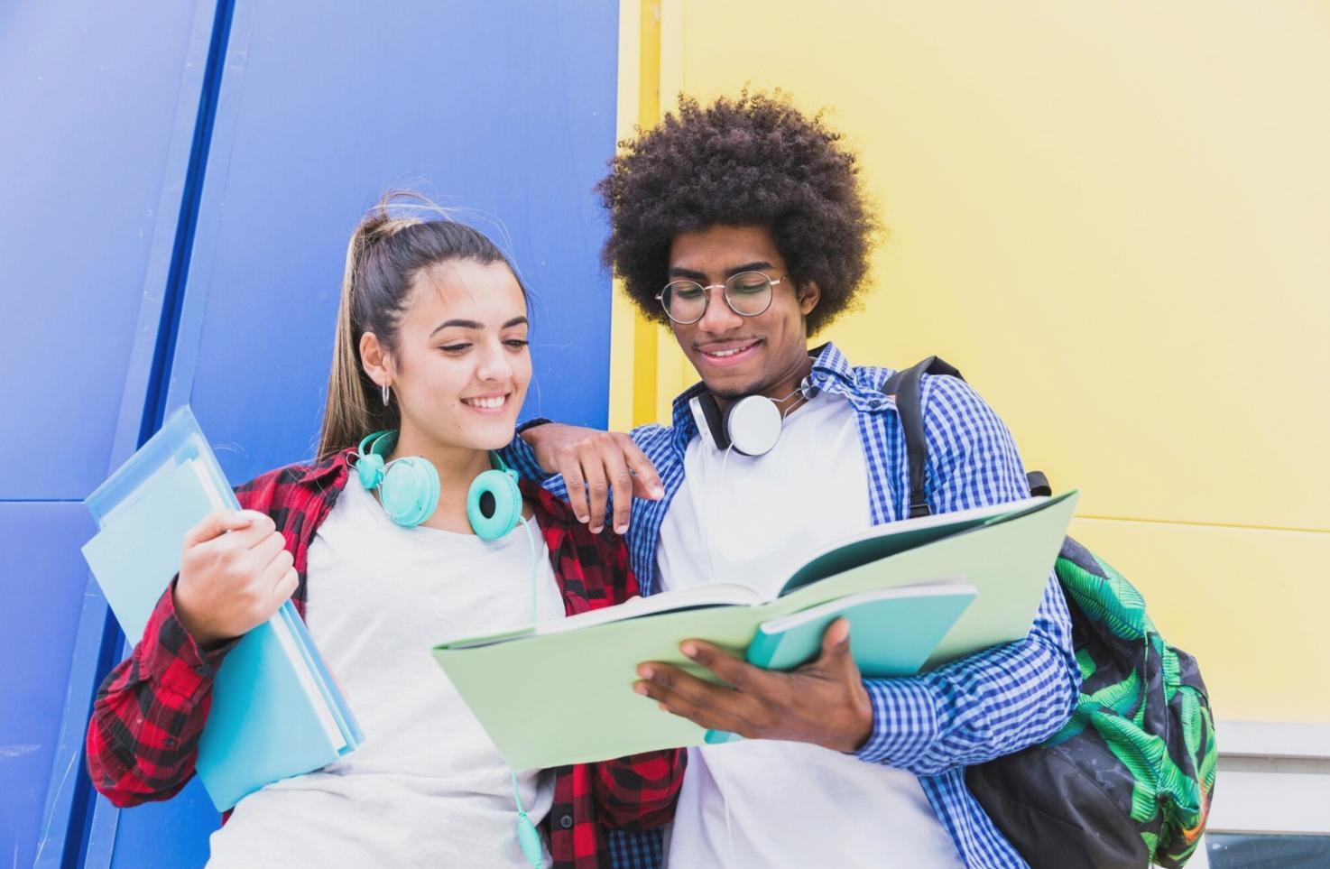 Espace de travail collaboratif pour l'analyse financière